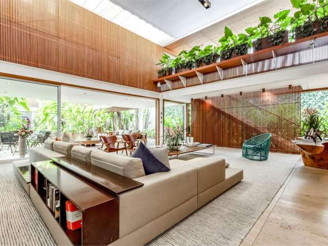 Casa com 3 quartos à venda na Rua Ernesto Nazaré, 594, Alto de Pinheiros, São Paulo, 764 m2 por R$ 12.300.000