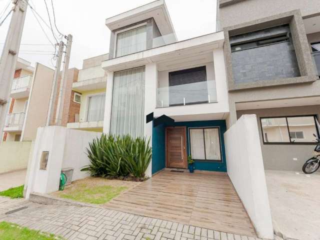 Casa em condomínio fechado com 3 quartos à venda na Rua José Manoel Voluz, 831, Pinheirinho, Curitiba por R$ 790.000