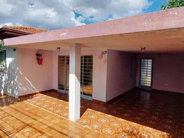 Casa a Venda em Bauru - Vila Souto