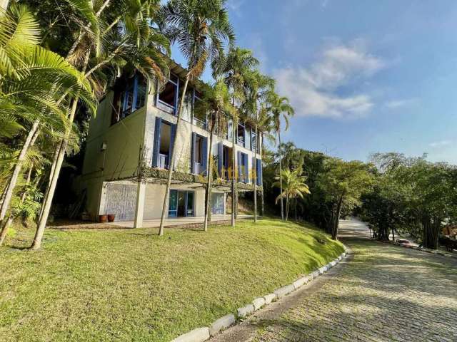 Casa em condomínio fechado com 3 quartos à venda na Rua Hipocampo, Península, Guarujá, 355 m2 por R$ 2.300.000