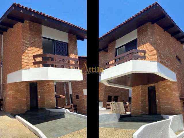 Casa triplex, 4 suítes, vista mar, lazer, 2 vagas, Enseada