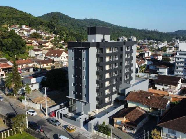 Apartamento com 3 quartos para alugar na São José dos Cedros, 108, Iririú, Joinville por R$ 2.700