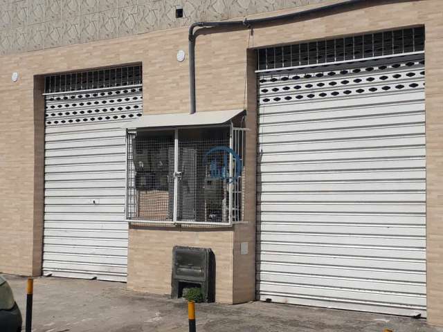 OPORTUNIDADE À VENDA: Ponto Comercial, 130 m², 2 Banheiros com excelente LOCALIZAÇÃO no Bairro Paripe, Salvador/BA