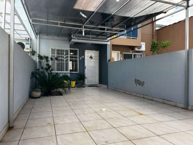 Casa com 2 dormitórios à venda, 72 m² por R$ 275.000,00 - Bom Sucesso - Gravataí/RS