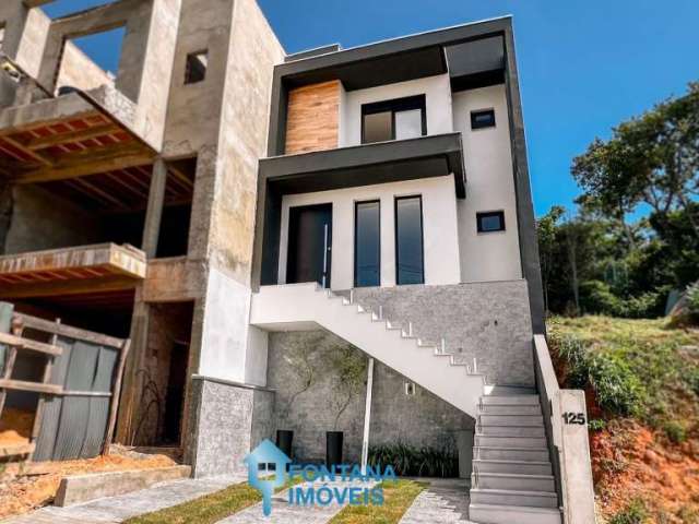 Casa com 3 dormitórios à venda, 138 m² por R$ 750.000,00 - Jansen - Gravataí/RS