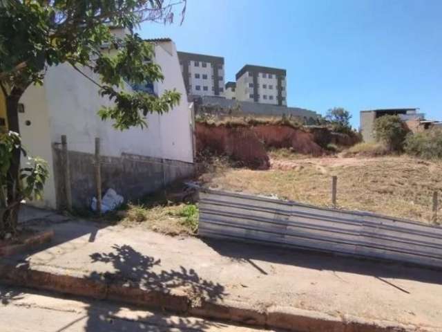 Lote Bairro Arvoredo l Contagem