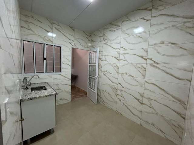 Casa 2 quartos - Barreiro - R$250.000,00