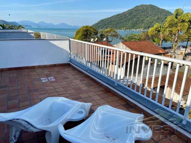 Ubatuba - Itaguá. Lindo apartamento triplex em frente a orla do Itaguá