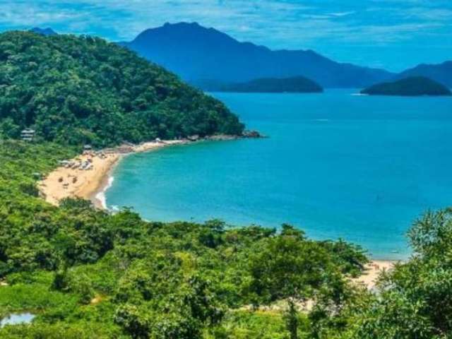 Ubatuba, Praia do Promirim - Frente Mar Lote com 930m2, com Licenciamento Ambientar PRONTO