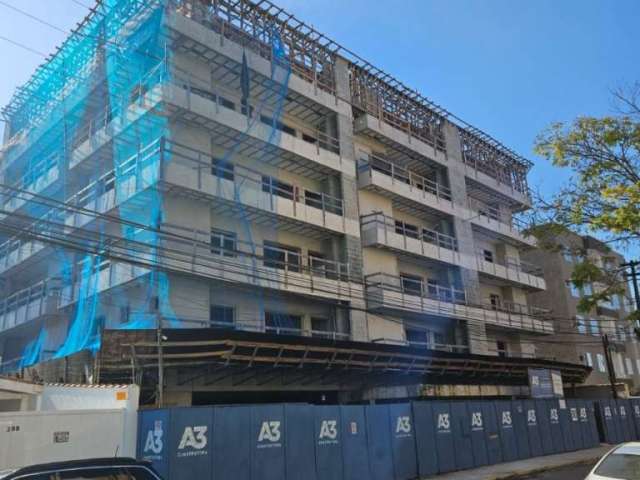 Itaguá, Ubatuba - Apto com 02 suítes, com área de lazer, em fase final de obra e próximo a orla da praia.