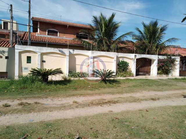 Sobrado com 3 dorms, Jardim Suarão, Itanhaém - R$ 800 mil, Cod: 714-14