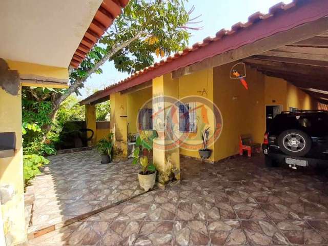 Casa com 3 quartos à venda na Avenida São Paulo, 2.381, Florida Mirim, Mongaguá, 250 m2 por R$ 360.000