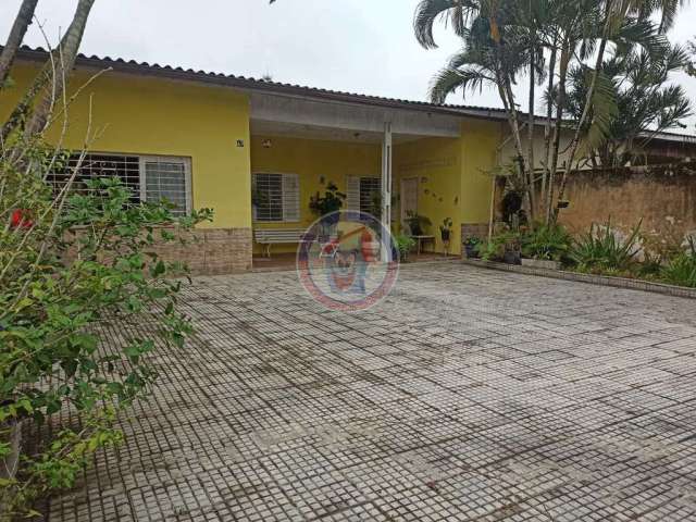 Casa com 3 dorms, Belas Artes, Itanhaém - R$ 630 mil, Cod: 4030-14