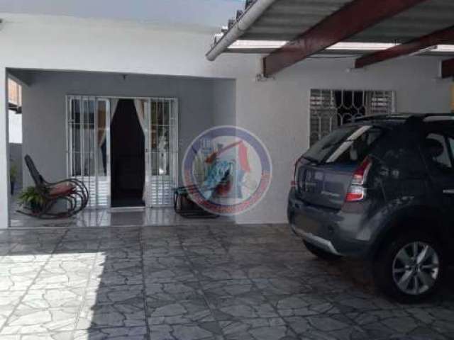 Casa com 3 dorms, Anhanguera, Praia Grande - R$ 530 mil, Cod: 7427-8