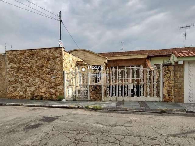 Casa para Venda em Guarulhos, Vila Rosália, 3 dormitórios, 1 suíte, 2 banheiros, 8 vagas