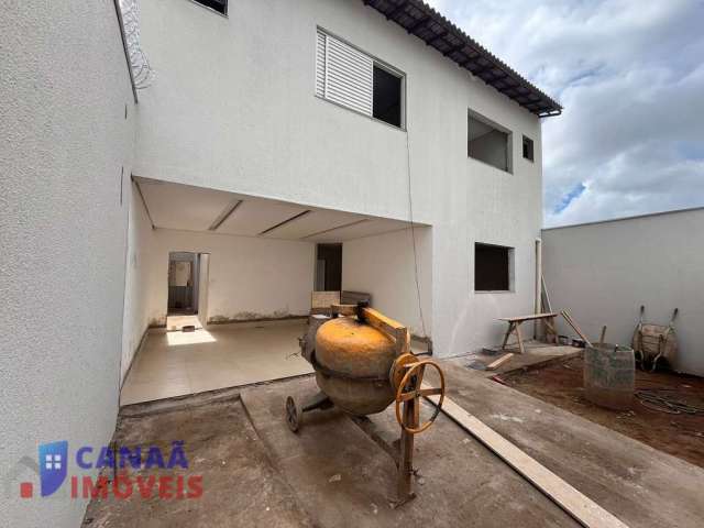 Sobrado 3 suítes em construção bairro vigilato pereira