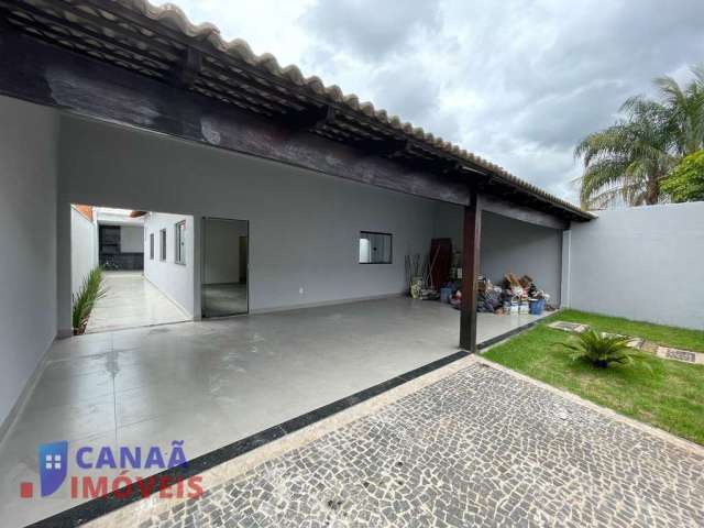 Casa 3 quartos Sendo 2 suítes  bairro nova Uberlândia