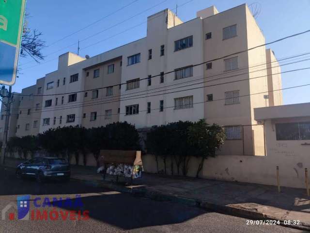 Apartamento 3 quartos 1 suíte Av. Monsenhor Eduardo