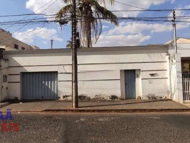 Casa 3 quartos 2 suíte - imóvel comercial na região central de uberlandia