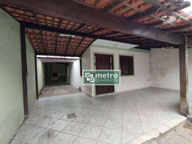 Casa com 2 dormitórios à venda, 70 m² por R$ 400.000,00 - Extensão do Bosque - Rio das Ostras/RJ