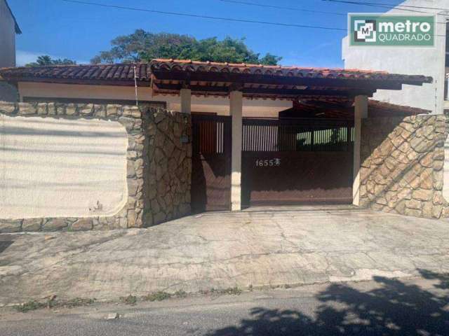 Casa com 5 dormitórios à venda, 148 m² por R$ 765.000,00 - Extensão do Bosque - Rio das Ostras/RJ