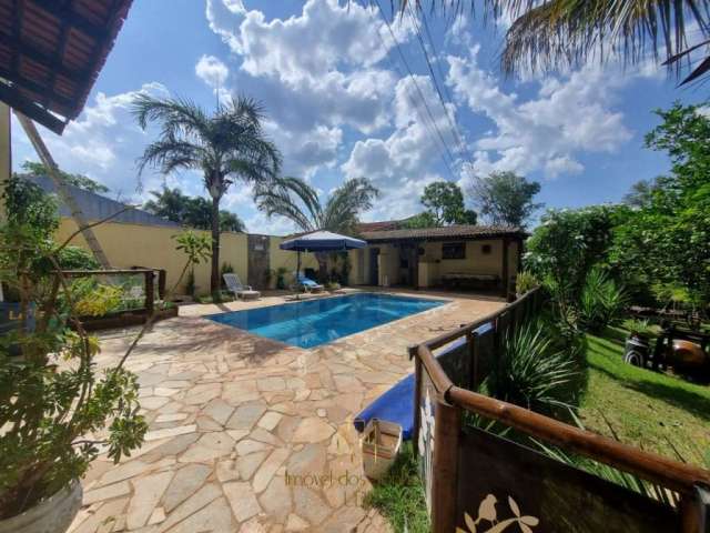 Chácara / sítio com 4 quartos à venda no Tubalina, Uberlândia  por R$ 600.000