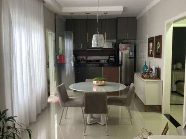 Imóvel à venda em Uberlândia-MG: Casa de 2 quartos, 1 suíte, 1 sala, 2 banheiros, 3 vagas no Shopping Park, 100m². Confira!