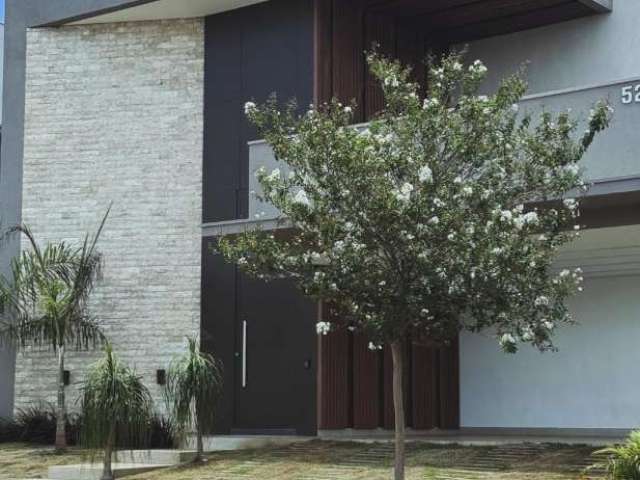 Casa com 3 quartos à venda no Granja Marileusa, Uberlândia , 221 m2 por R$ 2.100.000