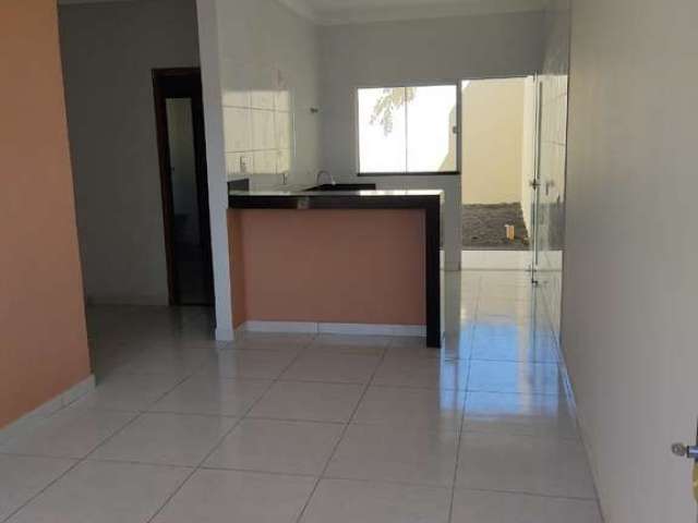 Casa com 2 quartos à venda no Jardim Canaã, Uberlândia , 136 m2 por R$ 250.000