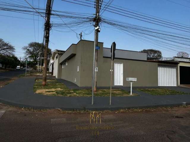 Casa à venda em Uberlândia-MG, bairro Jaraguá: 2 quartos, 1 suíte, 2 salas, 2 banheiros, 2 vagas, 110m². Aproveite!