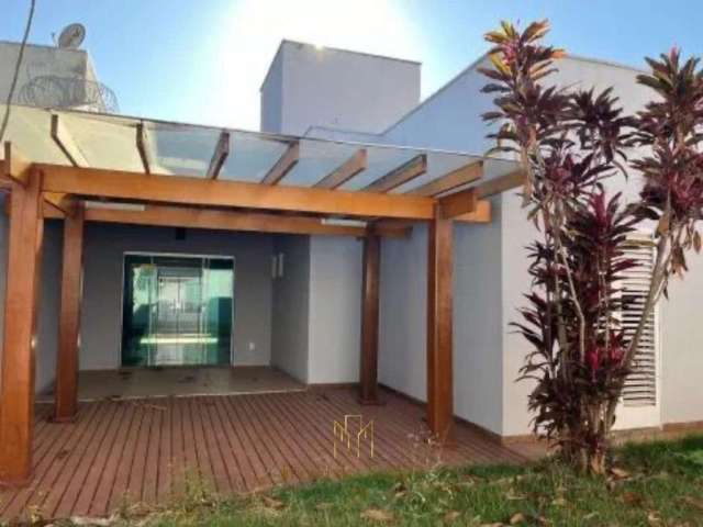 Imperdível oportunidade de casa à venda em Uberlândia-MG, bairro Santa Luzia! 3 quartos, 1 suíte, 1 sala, 2 banheiros, 2 vagas de garagem. Confira!