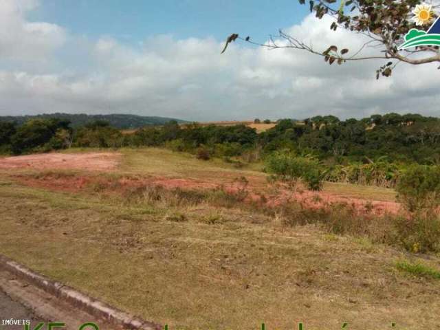 Terreno em Condomínio para Venda em Ibiúna, Centro