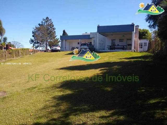 Casa em Condomínio para Venda em Ibiúna, Centro, 3 dormitórios, 2 suítes, 4 banheiros, 2 vagas