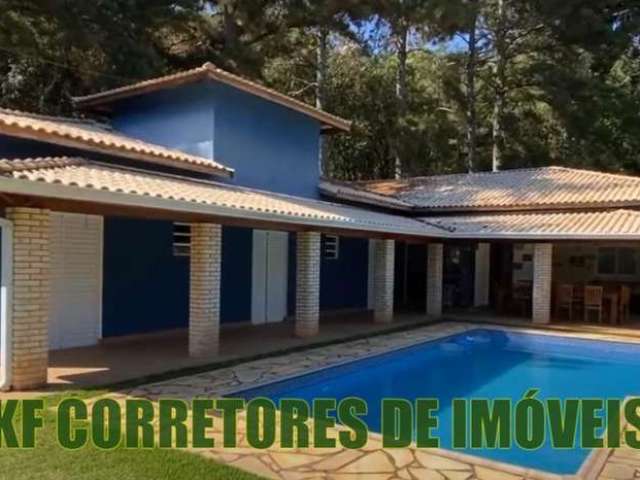 Casa em Condomínio para Venda em Ibiúna, Centro, 3 dormitórios, 1 suíte, 3 banheiros, 10 vagas