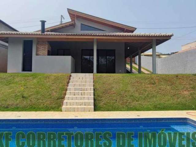 Casa em Condomínio para Venda em Ibiúna, Centro, 3 dormitórios, 1 suíte, 2 banheiros, 3 vagas