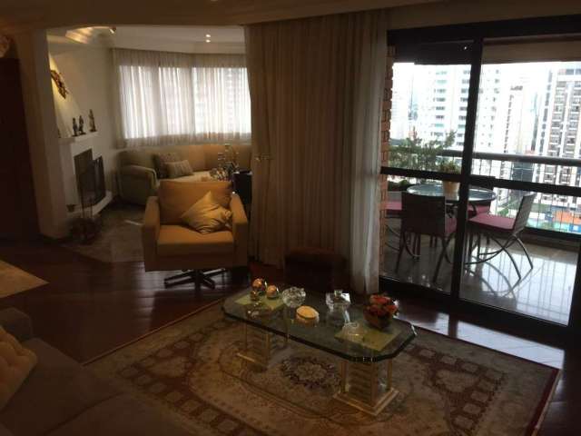 Apartamento com 4 quartos à venda na Rua Inhambú, 1233, Vila Uberabinha, São Paulo, 200 m2 por R$ 2.850.000