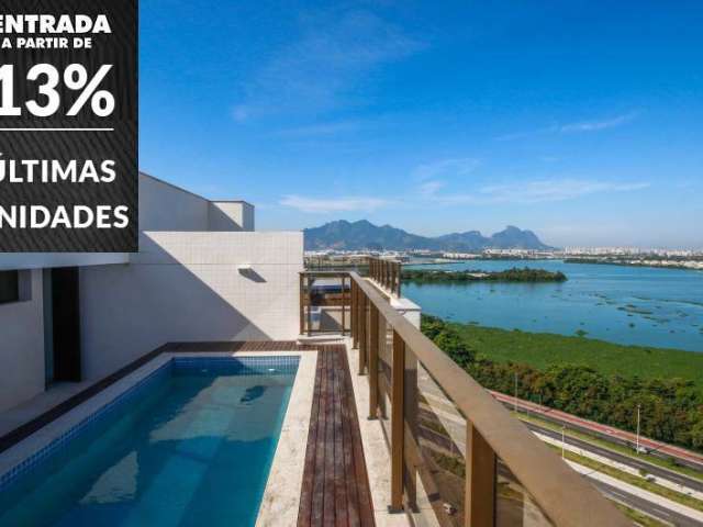 Cobertura duplex 3 suítes pronta para morar Ilha Pura vista lagoa