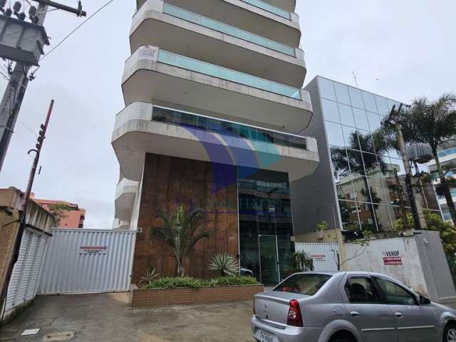 COD 1122- Vendo Cobertura no Bairro Passagem em Cabo Frio RJ