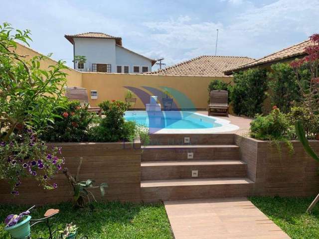 COD 1150 - VENDA - Casa com 3 Quartos com Piscina e Churrasqueira, Ogiva- Cabo Frio