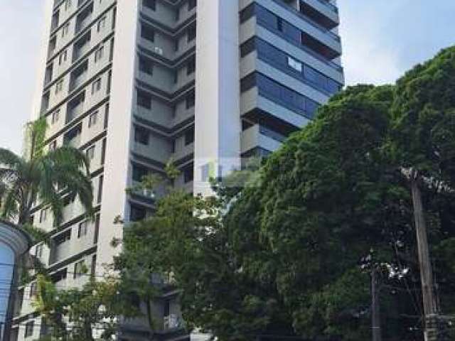 VENDO EXCELENTE APARTAMENTO NO DERBY, ANDAR ALTO,  4 QUARTOS, 3 SUITE, PRONTO PARA MORAR, COM LAZER, 162m².


Apartamento Padrão