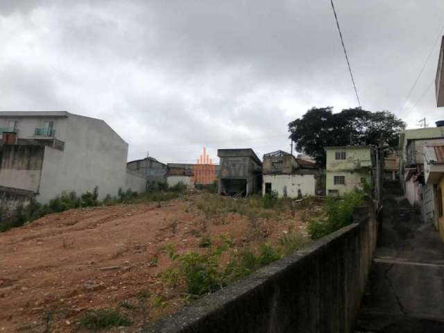 Terreno na Penha com 1850m² a Venda e Locação