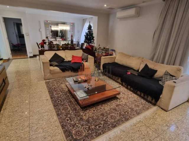 Apartamento a Venda no Anália Franco com 132m²