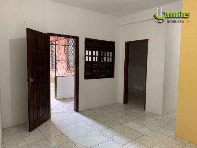 Apartamento com 3 quartos à venda, 74 m² por R$ 200.000 - Fazenda Grande do Retiro - Salvador/BA