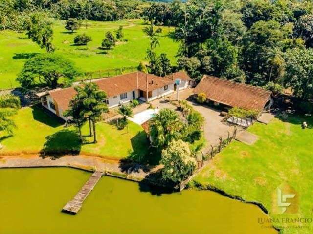 Chácara com 4 quartos e piscina, em pirabeiraba, joinville