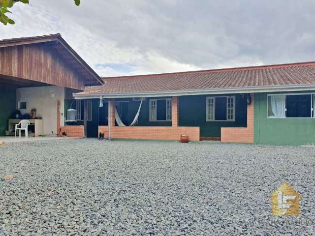 Vende-se terreno com 2 casas no rio bonito (pirabeiraba)