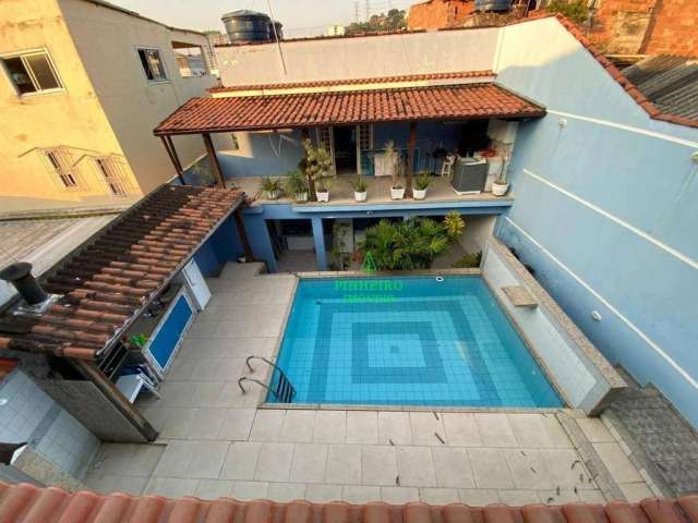 Casa com 3 dormitórios à venda, 339 m² por R$ 720.000,00 - Sete Pontes - São Gonçalo/RJ