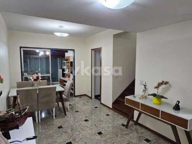 Casa Duplex em Parque Residencial Laranjeiras  -  Serra