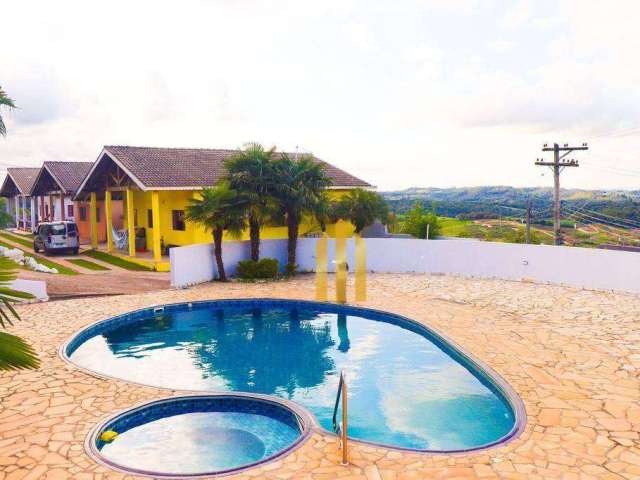 Casa com 3 dormitórios à venda, 300 m² por R$ 690.000,00 - Vitória Régia - Atibaia/SP