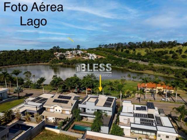 CASA COND. RESERVA DA SERRA ? FRENTE PARA LAGO ? R$4.300.000,00 5 suítes ? 8 vagas ? piscina - estilo industrial moderno. CA03106