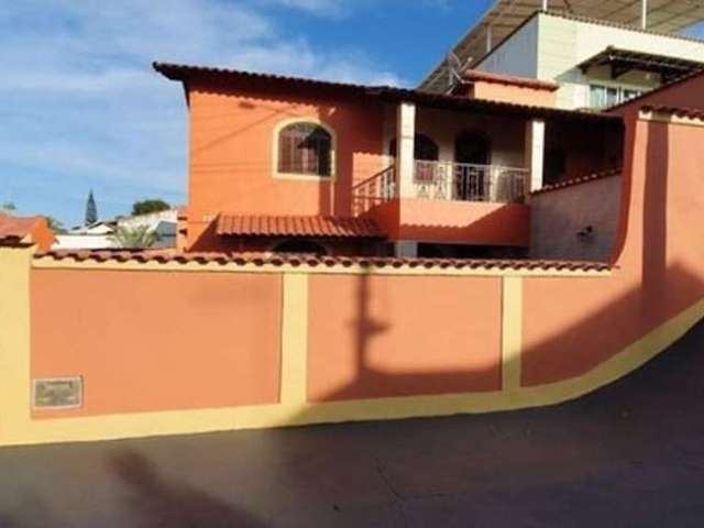 Casa para Venda em Saquarema, Praia da Vila, 3 dormitórios, 1 suíte, 2 banheiros, 2 vagas